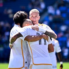 洛杉磯銀河隊裁掉馬爾科·羅伊斯