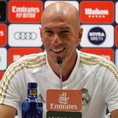 Zidane: "¿Achraf? Hay una parte deportiva y otra económica"