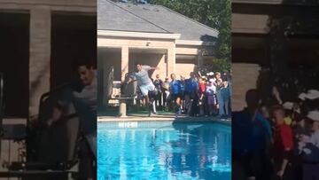 El piscinazo con que Christian Garín festejó su primer título ATP