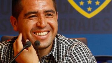 Las bombas de Riquelme contra el oficialismo