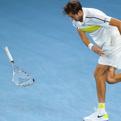 Medvedev, que se entrenó con Nadal, da positivo en COVID