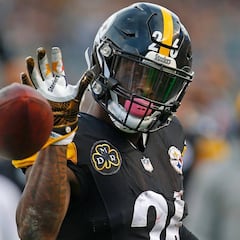 Steelers consideran que no es urgente firmar a Le'Veon Bell