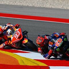 Márquez vuelve como solía: caída inicial y vuelta a la carga para hacer 12º