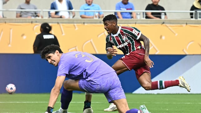 Bono sucumbe ante Hércules