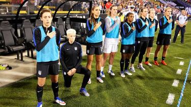 Trump criticises USWNT captain Rapinoe for not singing anthem