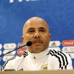 Sampaoli: "Messi no puede ser responsable de un fracaso"