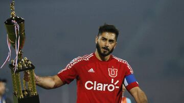 Johnny Herrera celebró histórico hito ante Wanderers