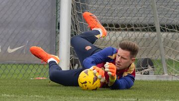 Marc-André Ter Stegen, en un entrenamiento con el Barça.