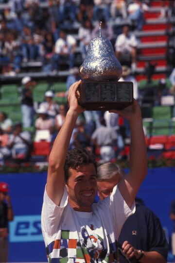Campeón en 1997.