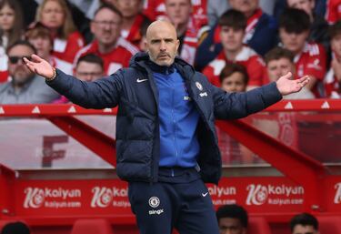 El traspaso del técnico italiano, actual entrenador del Chelsea, del Leicester City al Chelsea en 2024 supuso un coste de 10 millones de euros. 