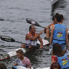 "La vas a pagar; hemos roto la
piragua por vuestra puta culpa"