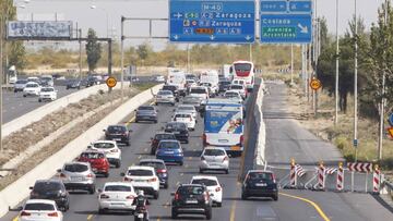 Sentido sur-norte presenta este aspecto a la altura de Canillejas. A la derecha se aprecia el nuevo carril que se prepara.