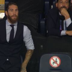 El gesto de Ramos en la grada cuando vio el 2-1: las apps de GIFs echando humo...