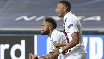 Neymar y Mbappé, en un partido del PSG.