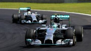 Rosberg gana por delante de Hamilton; Alonso, sexto