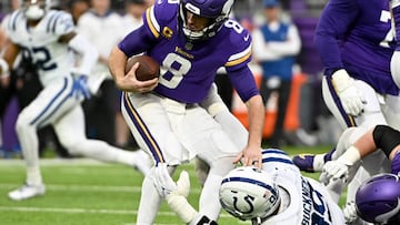 The Minnesota Vikings allowed the 4-8-1 Indianapolis Colts to score 33 unanswered points in the first half. Despite the huge lead, the Colts allowed the Vikings to score 36 points in the second half.