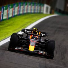 Checo Pérez clasificó noveno para la carrera sprint del GP de Brasil