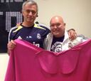 Un bonito detalle: Mourinho se despidió de Toñín El Torero