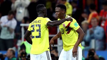 Yerry Mina y D&aacute;vinson S&aacute;nchez durante el partido de la Selecci&oacute;n Colombia ante Inglaterra por los octavos de final del Mundial Rusia 2018