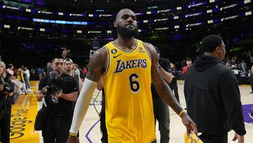 LeBron impulsa a los Lakers, que se imponen a un Curry celestial y se van al 3-1 en la eliminatoria. Walker fue el revulsivo. Otro partido memorable para una rivalidad histórica.