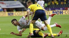 UEFA regañó al árbitro de la final por un penalti no pitado a Ferran