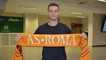Vermaelen ya es oficialmente jugador del Roma