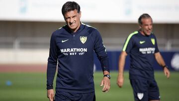 Míchel, en un entrenamiento en el Ciudad de Málaga.