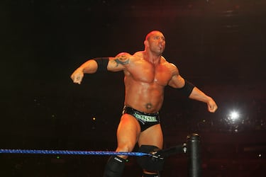 Batista posa en el ring durante WWE Smackdown en el Acer Arena el 15 de junio de 2008 en Sídney, Australia.