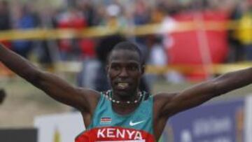 Los keniatas Ebuya y Chebet triunfan en los Mundiales de Cross