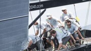 El 'Team Aqua' de Chris Bake, el gran favorito de esta temporada, ha empezado en el liderato de la Puerto Sotgrande Cup.