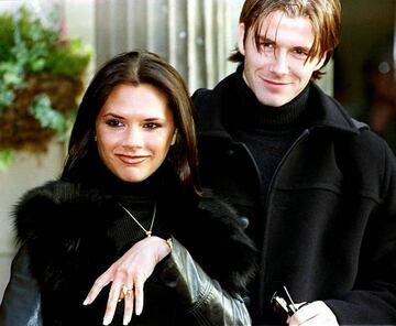 David y Victoria Beckham tras comprometerse en 1998