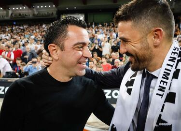 Hasta Laporta se quiso fotografiar con Villa