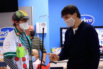 Morientes, durante el acto en el Hospital La Paz.