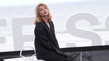 La actriz Najwa Nimri posa durante el photocall de la película ‘La virgen roja’, en el Festival de Cine de San Sebastián, a 22 de septiembre de 2024, en San Sebastián, Guipúzcoa, País Vasco (España). La película, protagonizada por Najwa Nimri y Alba Planas, narra la historia real de Hildegart, una niña educada por su madre Aurora hacia la perfección para ser un “modelo de mujer del futuro”.
22 SEPTIEMBRE 2024;PHOTOCALL;CINE;ENTRETENIMIENTO;ARTE;CULTURA
Unanue / Europa Press
22/09/2024