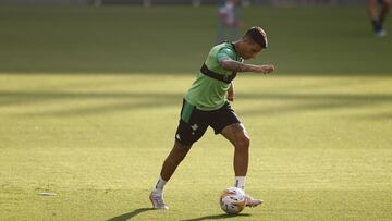 Tello, en un entrenamiento. 