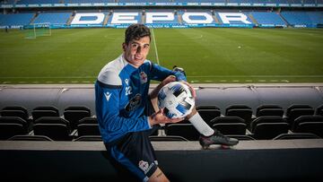 29/04/2021 ENTRENAMIENTO DEPORTIVO DE LA CORU&Ntilde;A. Riazor.  Entrevista a Diego Villares