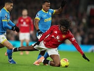 Yerson Mosquera y Jhon Arias, destacados en el empate 1-1 ante el United