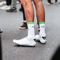 Los reivindicativos calcetines del Cannondale en el Tour
