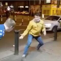 ¡Ojo! Imitan a McGregor en la calle y pasa esto: ¡De locos!