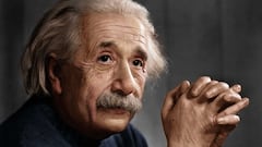 Albert Einstein, científico: “La vida es como una bicicleta, para mantener el equilibrio tienes que seguir adelante”