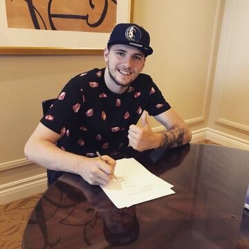 Ese mismo verano anunci¨® que dejaba el Real Madrid y firmaba contrato con los Dallas Mavericks.