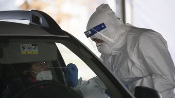 TURIN, ITALY - NOVEMBER 19: An Italian military nurse swabs a woman on the New Drive In Covid-19 PCR Test Facility of Esercito Italiano at Juventus Allianz Stadium on November 19, 2020 in Turin, Italy.
Italy has recorded over 1 million cases of the coronavirus (COVID-19), with numbers continuing to rise.
The Piedmont Region has entered its first day of lockdown imposed by the Italian government as a new COVID-19 prevention measure. The Piedmont Region is in the subdivision of the COVID-19 infection among the areas declared red. (Photo by Stefano Guidi/Getty Images)
