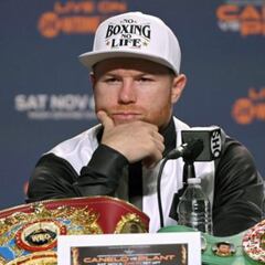 'Canelo' Álvarez adelantó Navidad a niños de Nuevo León