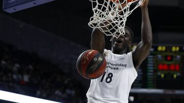 La semana fant¨¢stica del futuro del Real Madrid, Usman Garuba: MVP en la Euroliga y ?25 rebotes!