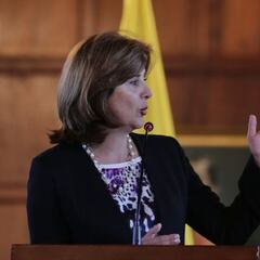 Muere Carolina Holguín, hermana de María Ángela Holguín, en accidente de transito