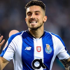 El Atleti intensifica su interés en Alex Telles, lateral del Oporto