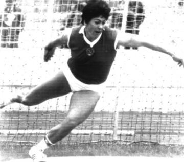 La atleta soviética oro olímpico en lanzamiento de disco, fue la primera mujer en lanzar un disco a más de 70 metros.