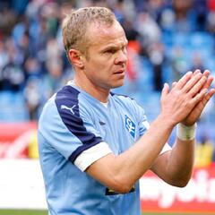 Se retira Alexandr Aniukov, campeón de la UEFA en 2008