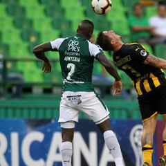Deportivo Cali consigue empate agónico ante Peñarol