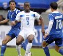 Honduras empata con poco fútbol y mucha lluvia